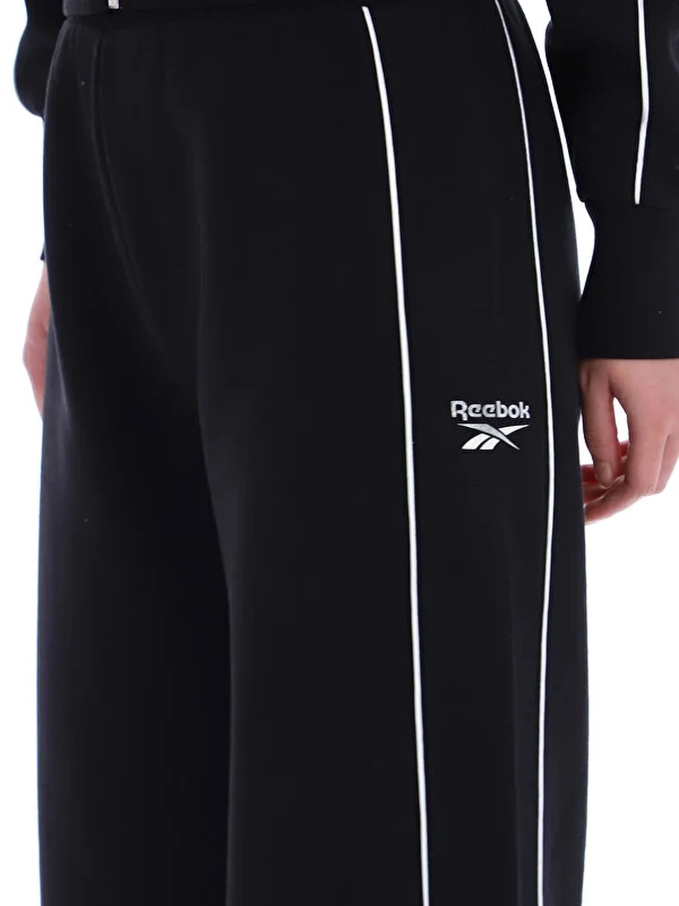 Брюки Reebok модель 102248481 Брюки Reebok модель 102248481 Фото