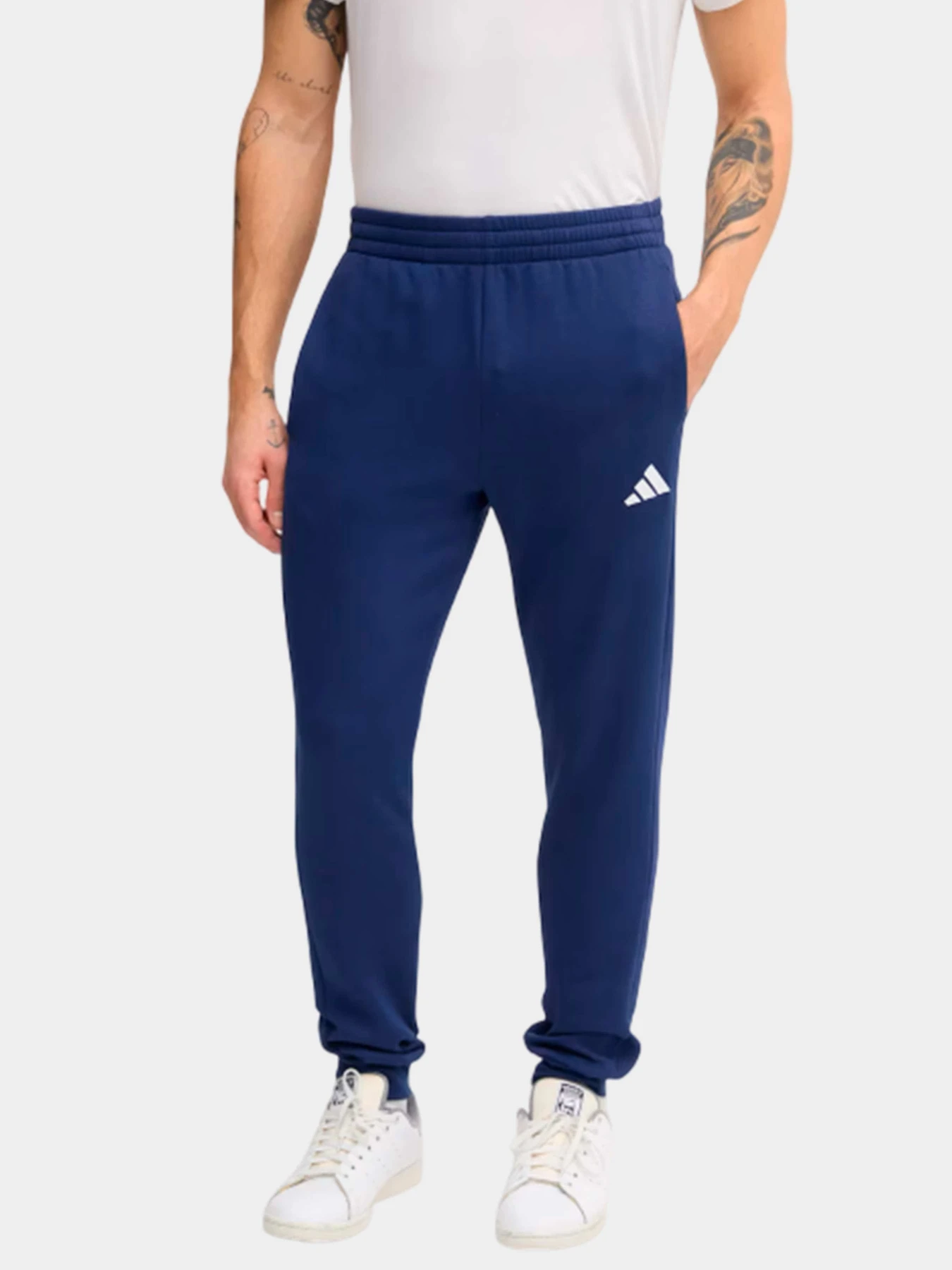 Костюмы Adidas модель JI8882 Костюмы Adidas модель JI8882 Фото