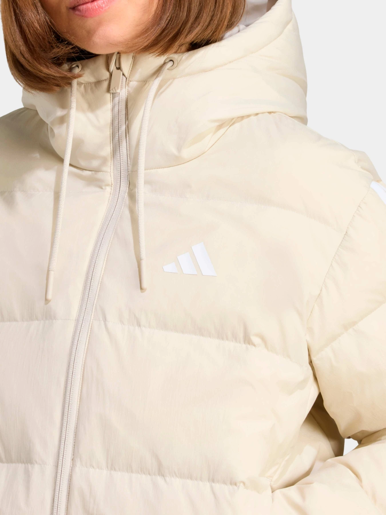 Куртки и дубленки Adidas модель JM4107 Куртки и дубленки Adidas модель JM4107 Фото