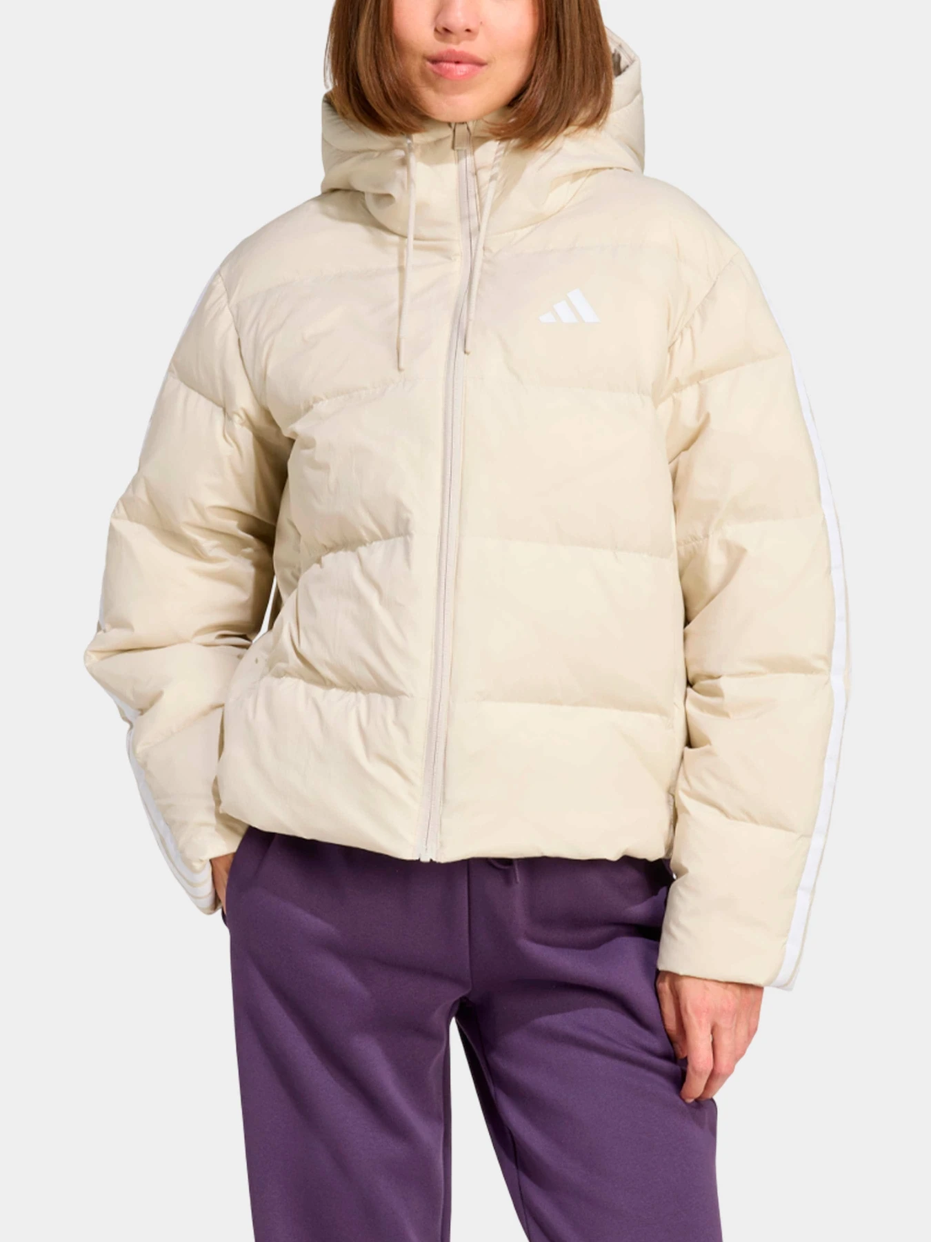 Куртки и дубленки Adidas модель JM4107 Куртки и дубленки Adidas модель JM4107 Фото