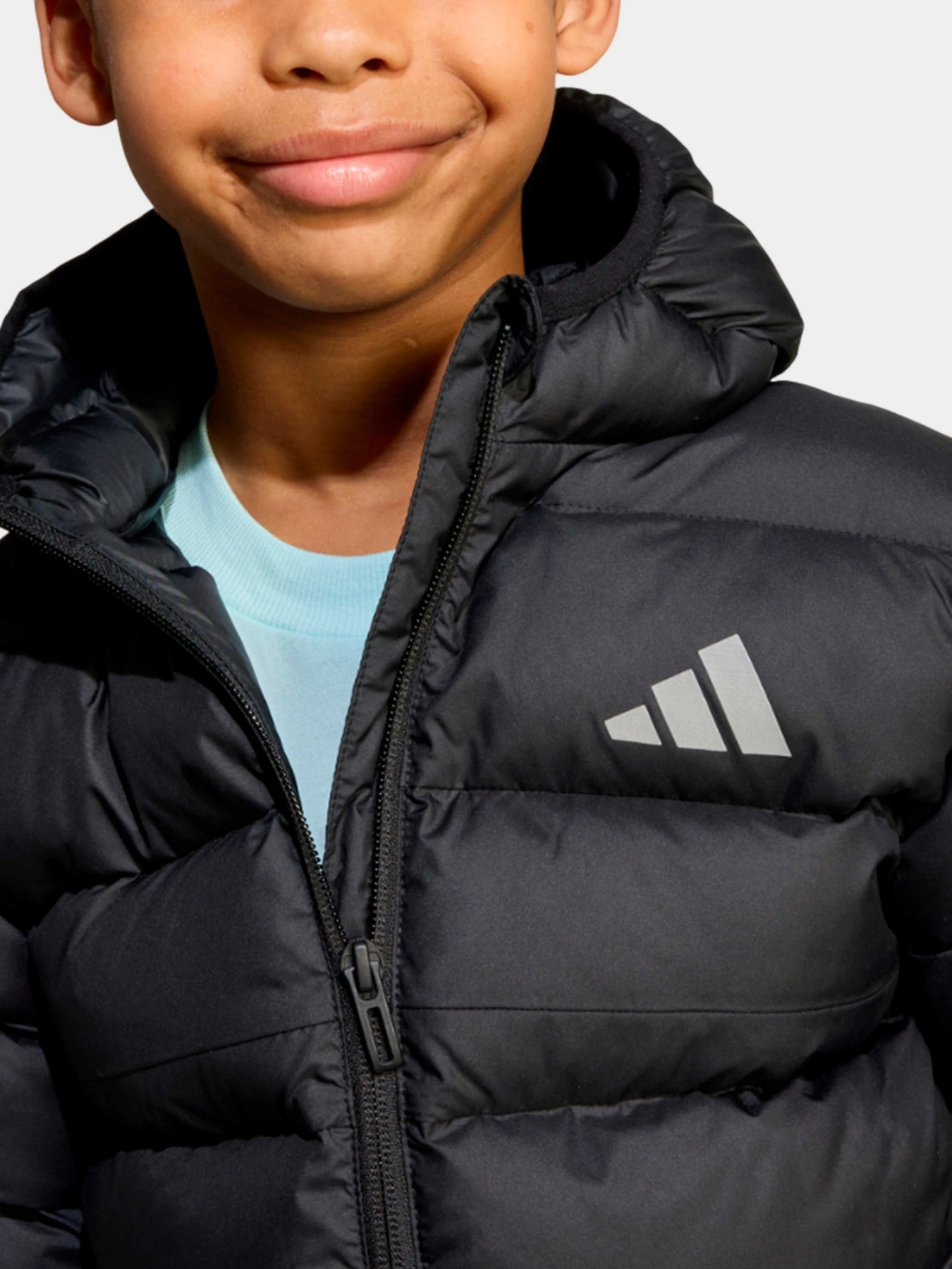 Куртки и дубленки Adidas модель JM8864 Куртки и дубленки Adidas модель JM8864 Фото