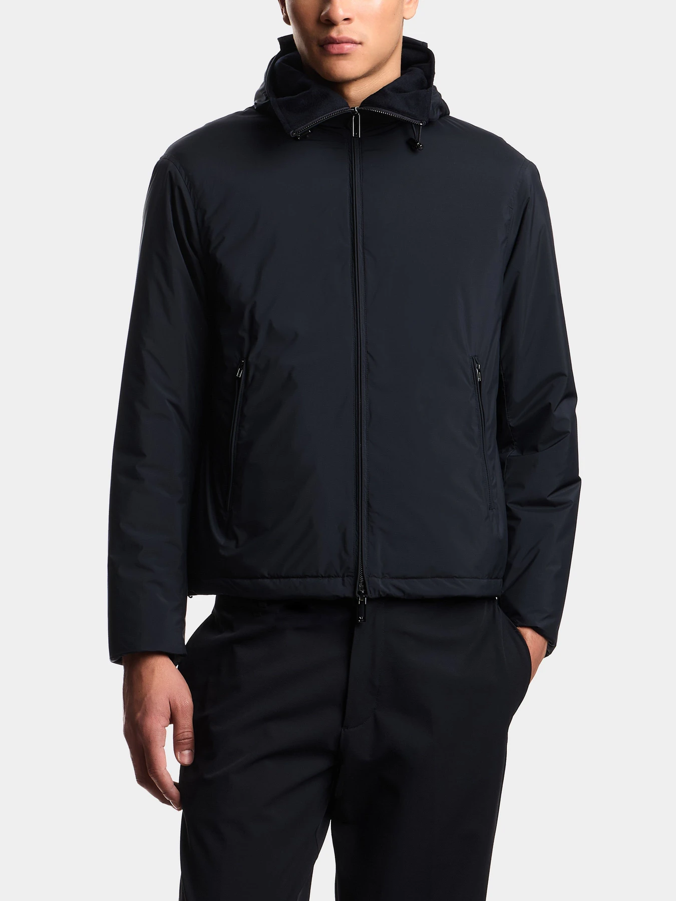 Куртки и дубленки Emporio Armani модель EM003042-AF18503-UB118 Куртки и дубленки Emporio Armani модель EM003042-AF18503-UB118 Фото