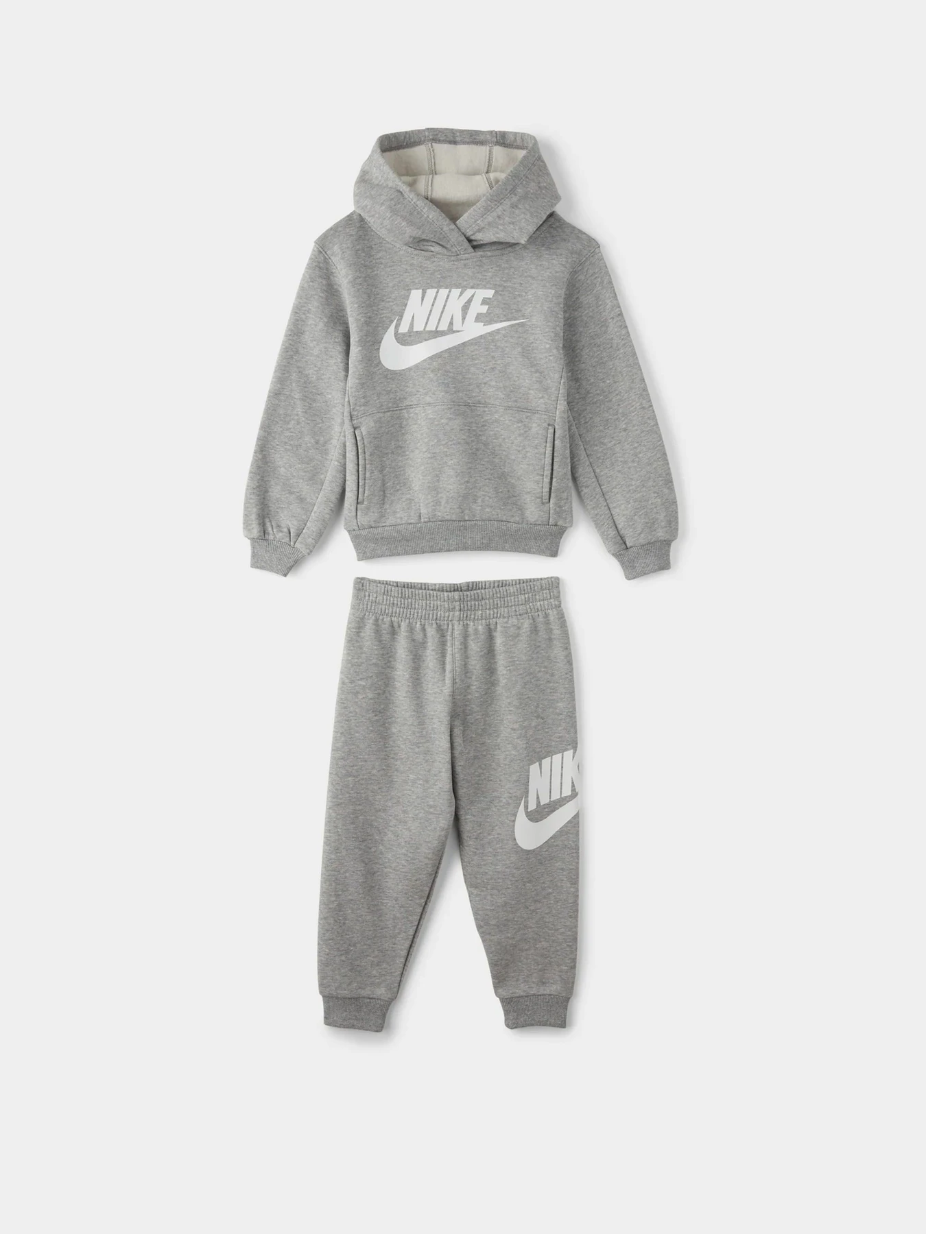 Костюмы NIKE модель 86L135-042 Костюмы NIKE модель 86L135-042 Фото