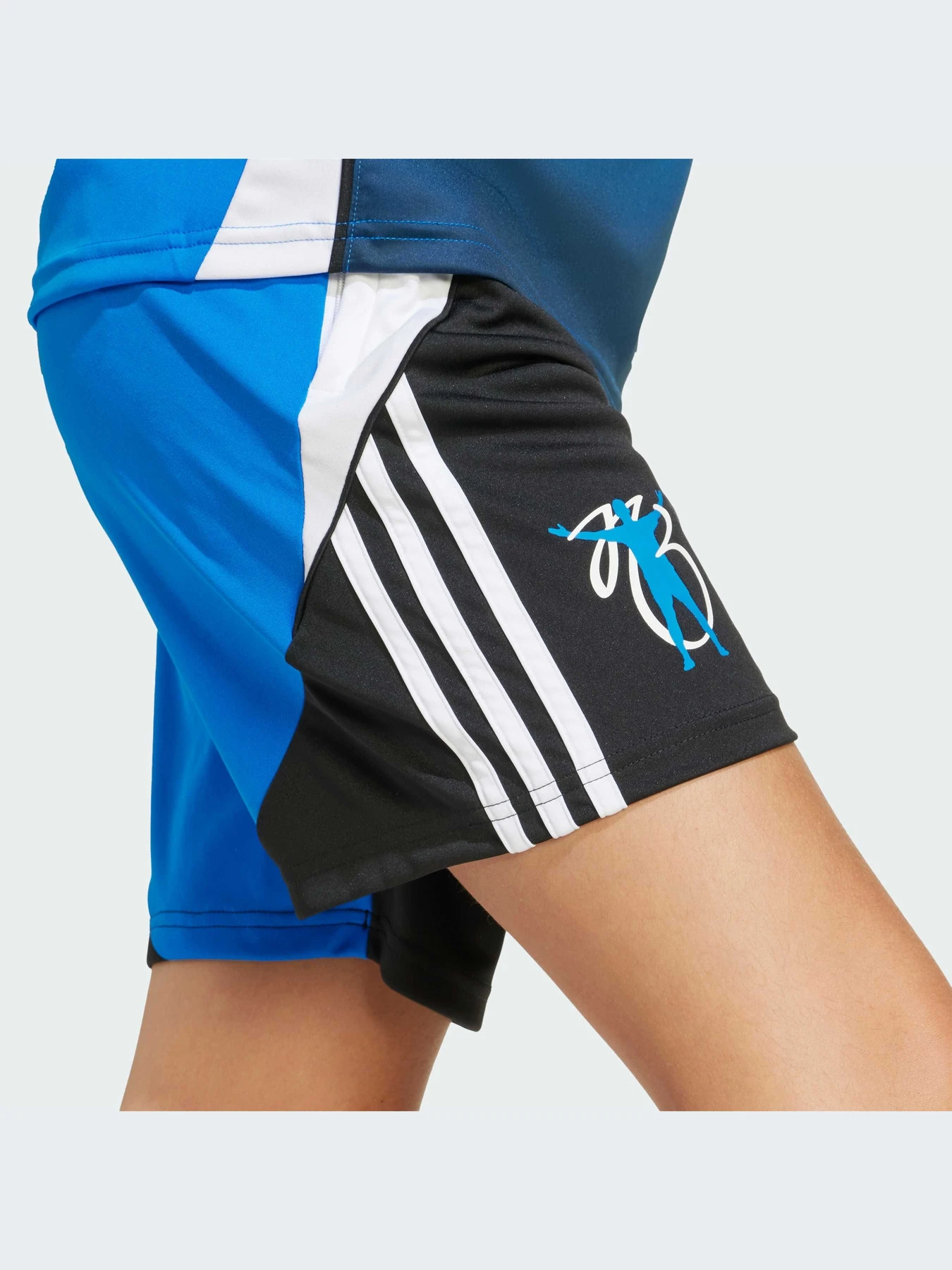 Шорты Adidas модель JX6309-KZ Шорты Adidas модель JX6309-KZ Фото