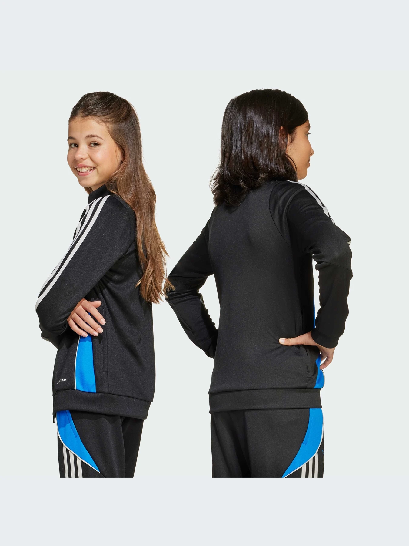 Худи и свитшоты Adidas модель JX3943-KZ Худи и свитшоты Adidas модель JX3943-KZ Фото