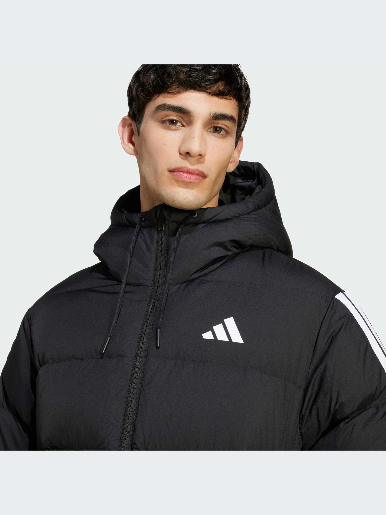 Куртки и дубленки Adidas модель JM4165-KZ Куртки и дубленки Adidas модель JM4165-KZ Фото