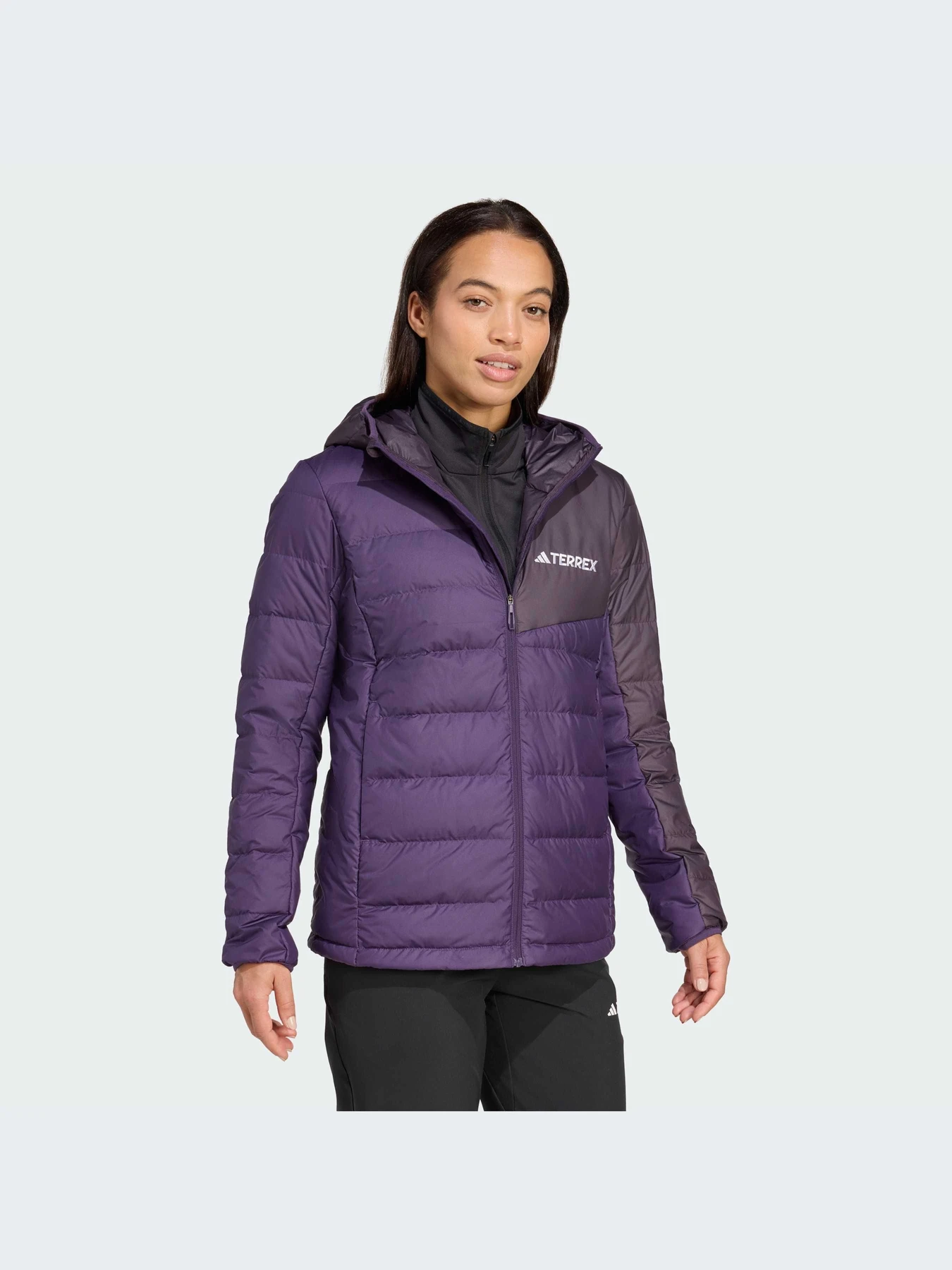Куртки и дубленки Adidas модель JZ9988-KZ Куртки и дубленки Adidas модель JZ9988-KZ Фото