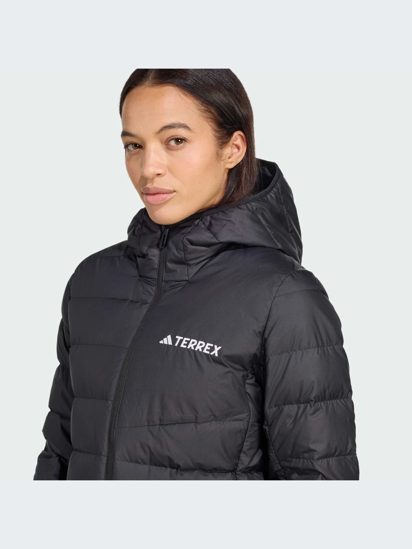 Куртки и дубленки Adidas модель JM8729-KZ Куртки и дубленки Adidas модель JM8729-KZ Фото