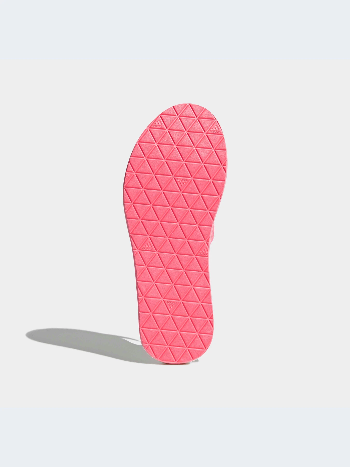 Шлёпанцы Adidas модель CG3556-KZ Шлёпанцы Adidas модель CG3556-KZ Фото