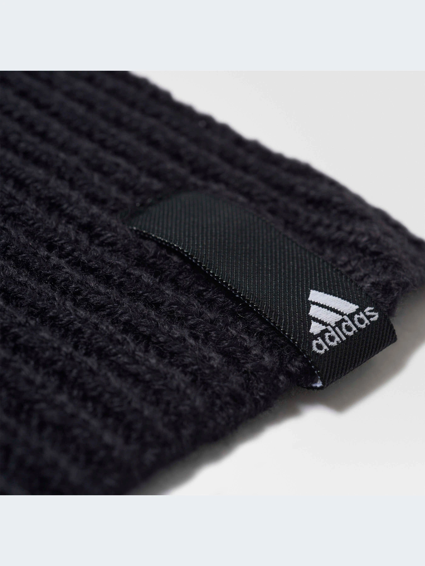 Шарфы и платки Adidas модель AB0341-KZ Шарфы и платки Adidas модель AB0341-KZ Фото