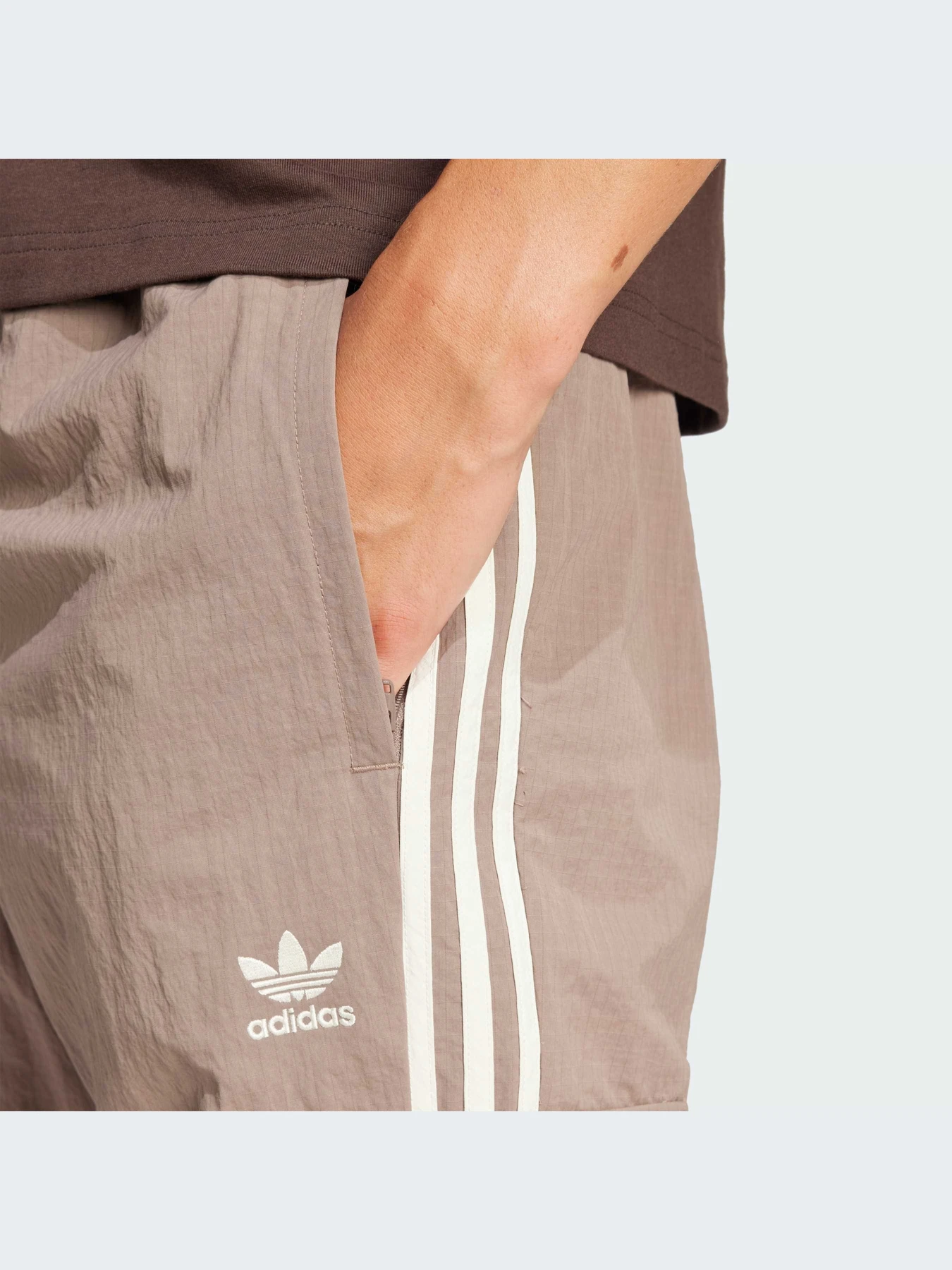 Брюки Adidas модель JP1025-KZ Брюки Adidas модель JP1025-KZ Фото