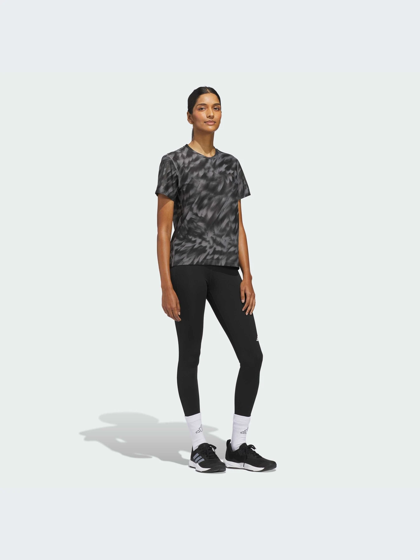 Футболки и поло Adidas модель JZ5474-KZ Футболки и поло Adidas модель JZ5474-KZ Фото