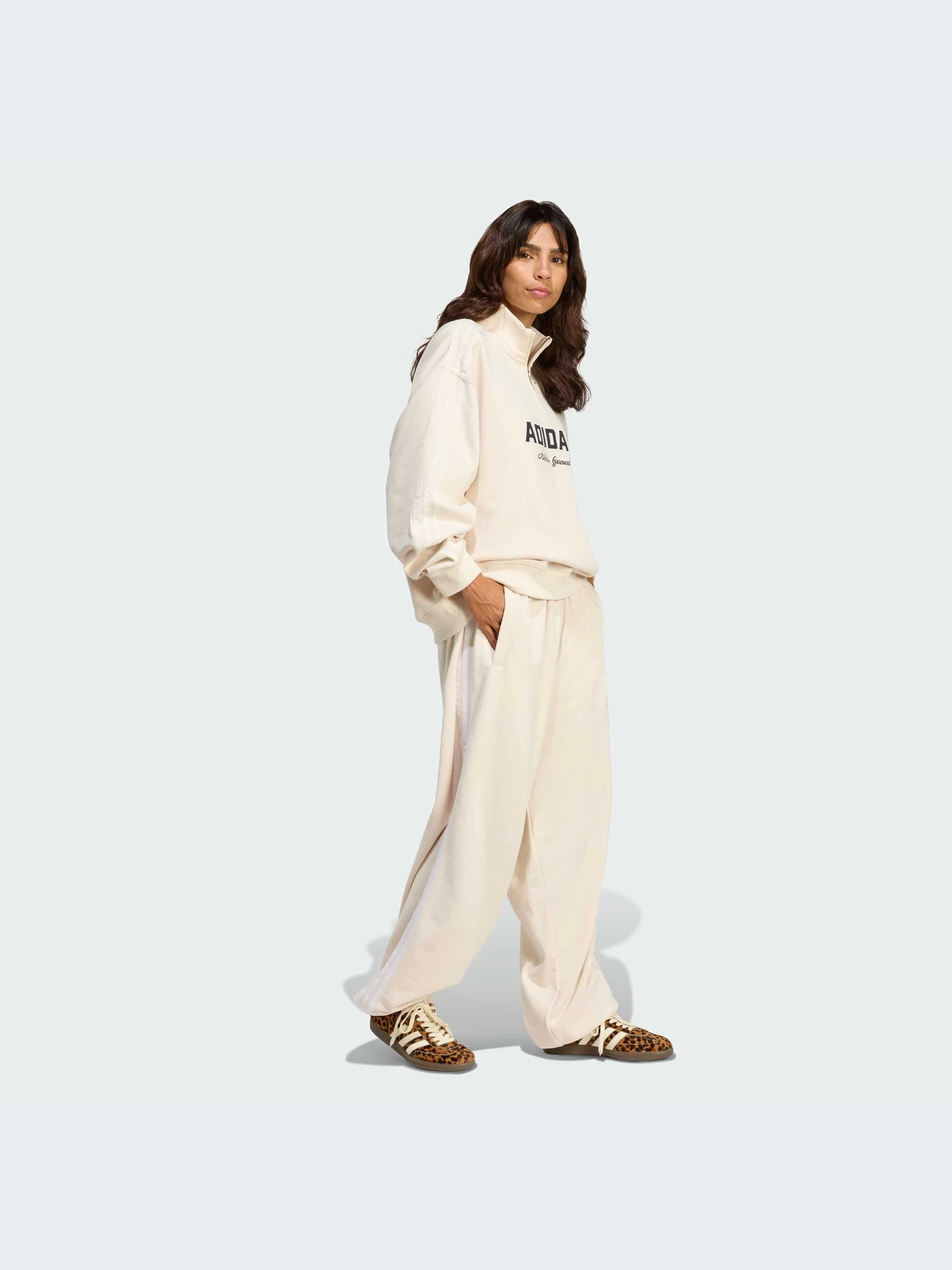 Худи и свитшоты Adidas модель KF2310-KZ Худи и свитшоты Adidas модель KF2310-KZ Фото