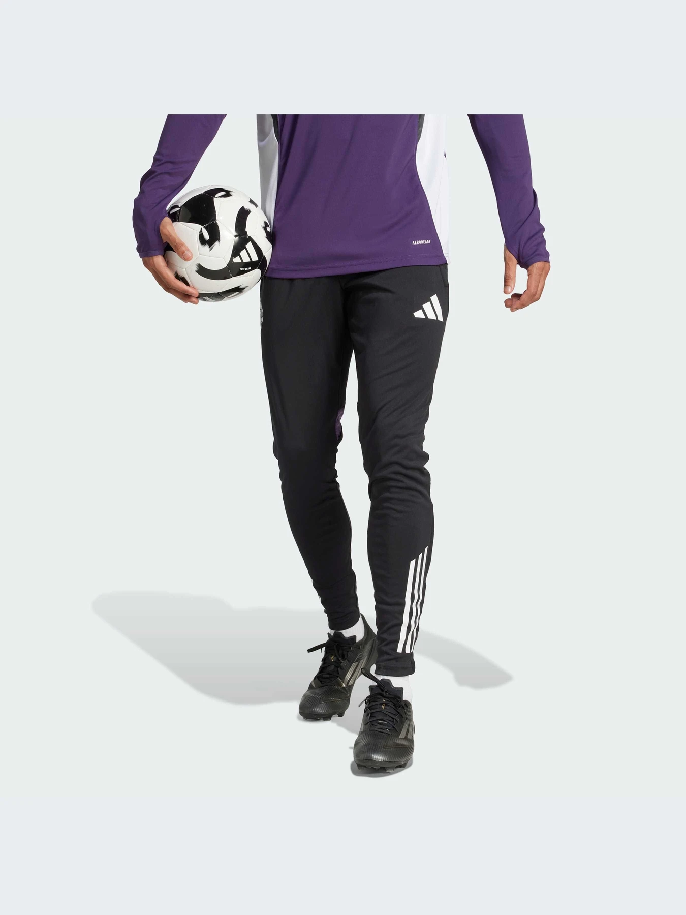 Брюки Adidas Tiro модель JP3118-KZ Брюки Adidas Tiro модель JP3118-KZ Фото