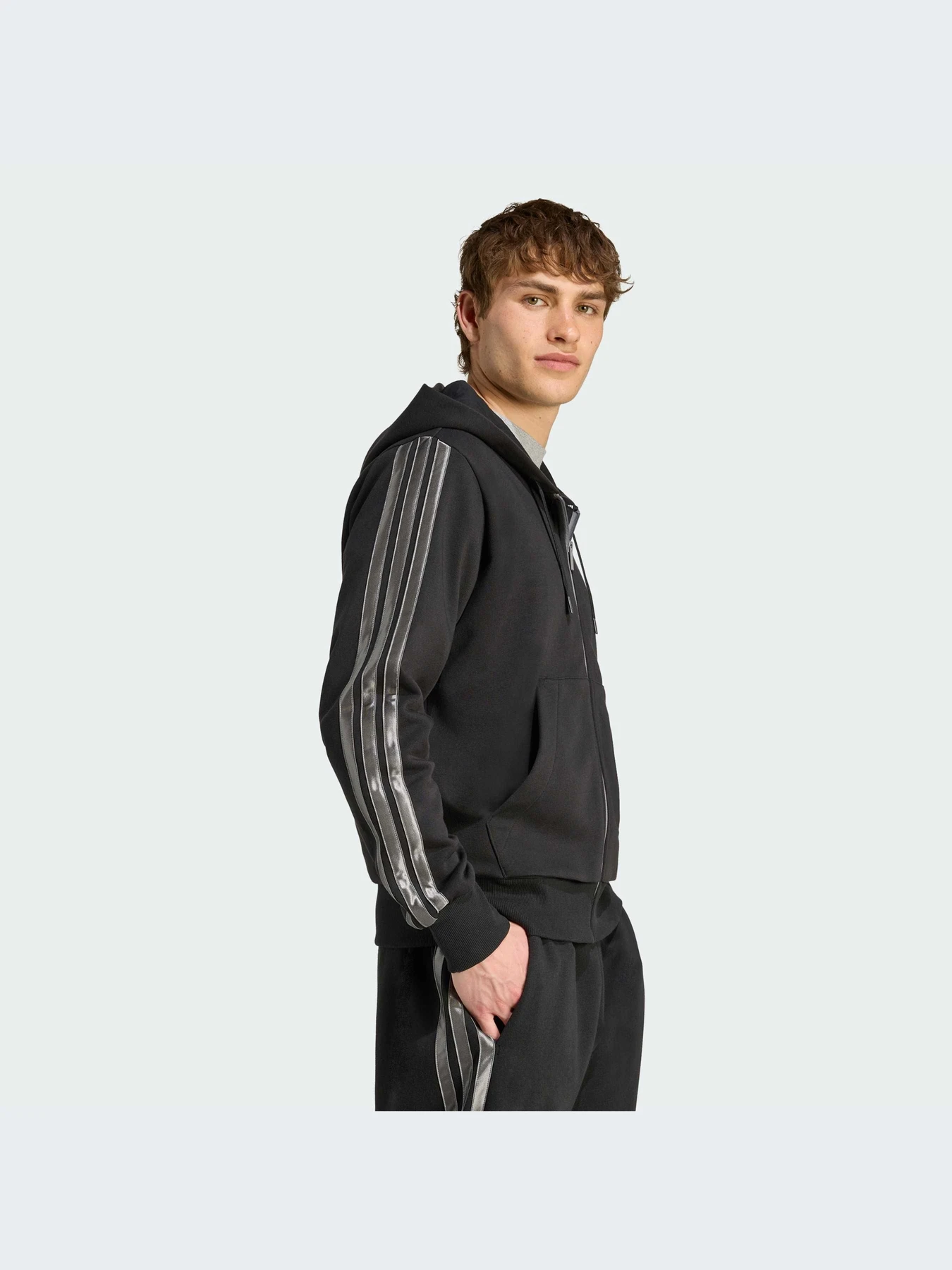 Худи и свитшоты Adidas 3 Stripes модель JM1695-KZ Худи и свитшоты Adidas 3 Stripes модель JM1695-KZ Фото