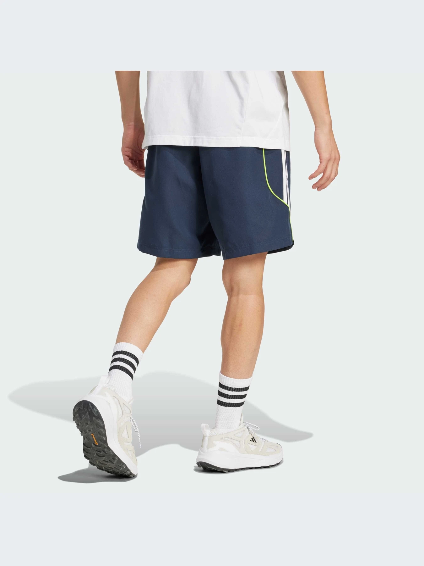 Шорты Adidas модель JF2593-KZ Шорты Adidas модель JF2593-KZ Фото