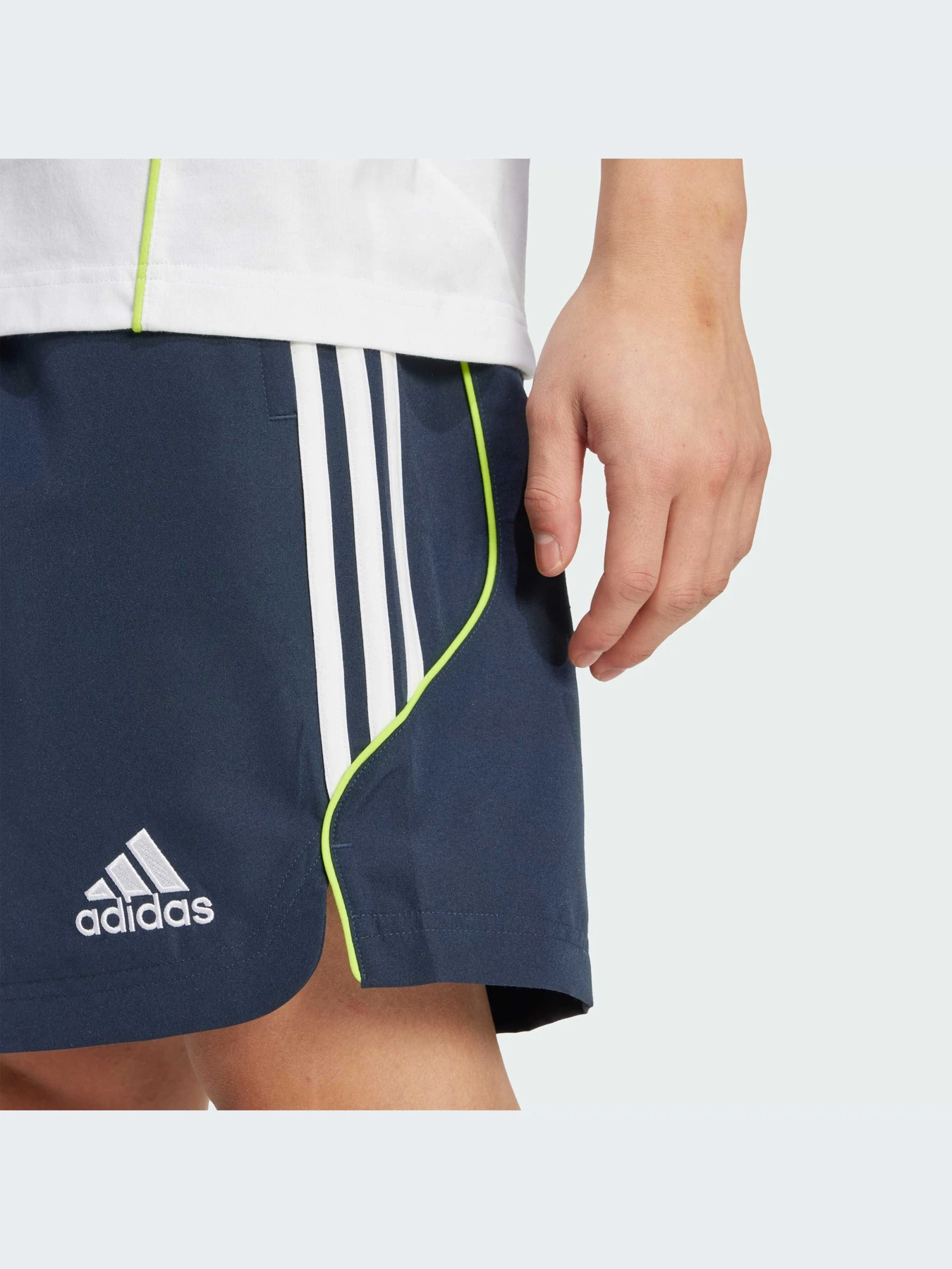 Шорты Adidas модель JF2593-KZ Шорты Adidas модель JF2593-KZ Фото
