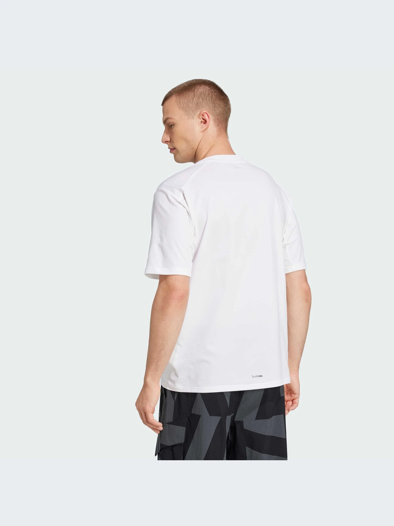 Футболки и поло Adidas модель JE0391-KZ Футболки и поло Adidas модель JE0391-KZ Фото