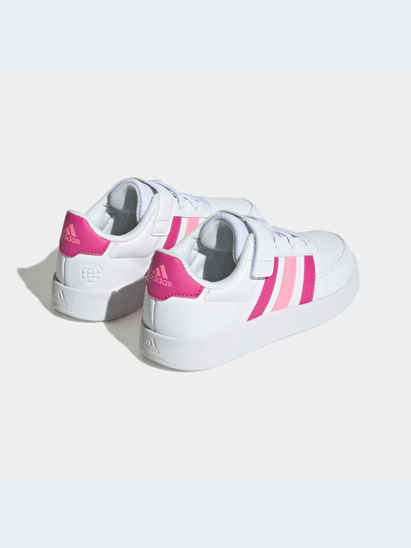 Кроссовки Adidas модель HP8966-KZ Кроссовки Adidas модель HP8966-KZ Фото
