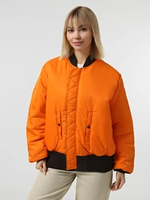 Куртки и дубленки Alpha Industries модель MJM21000C1_225 Фото