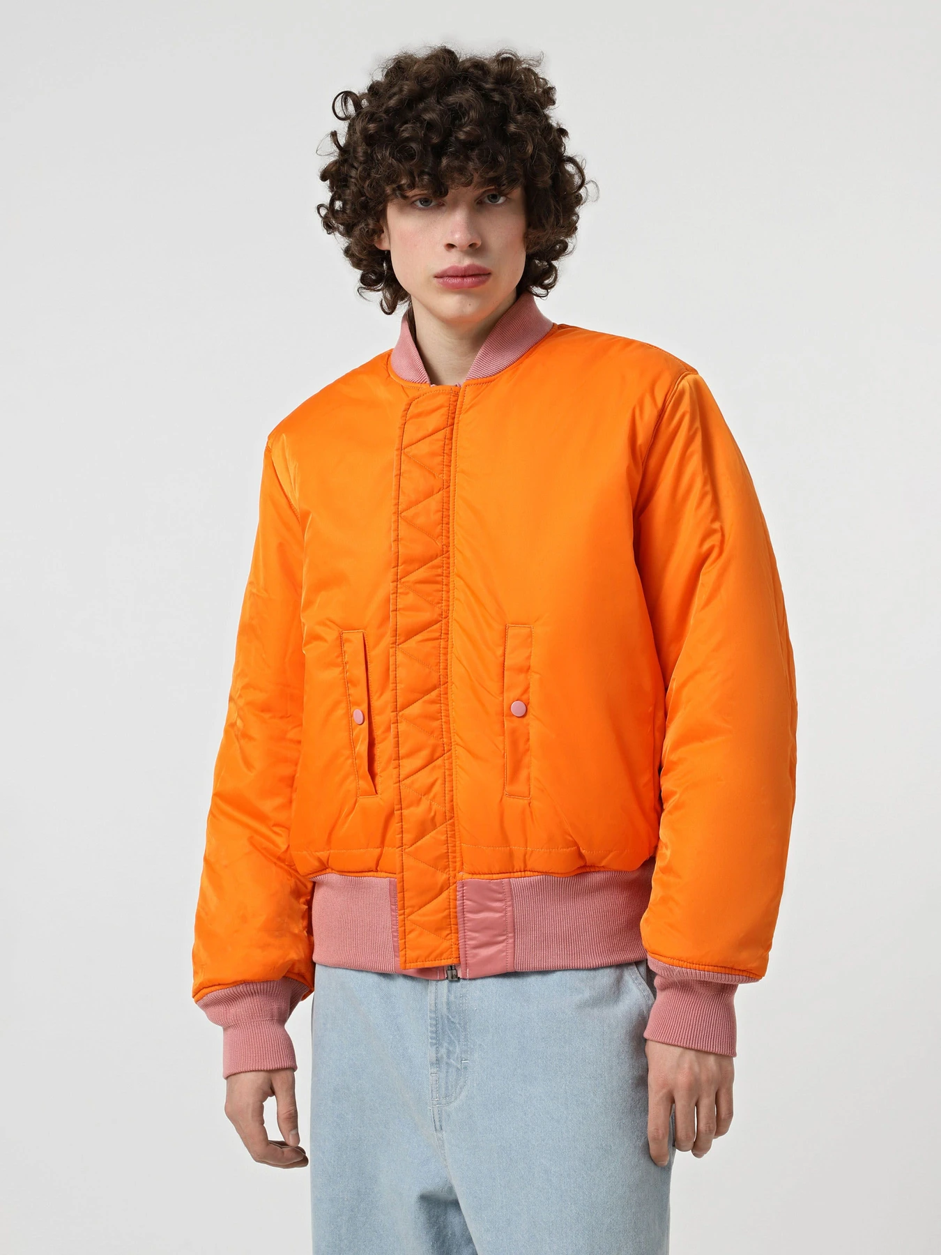 Куртки и дубленки Alpha Industries модель MJM21000C1_652 Куртки и дубленки Alpha Industries модель MJM21000C1_652 Фото