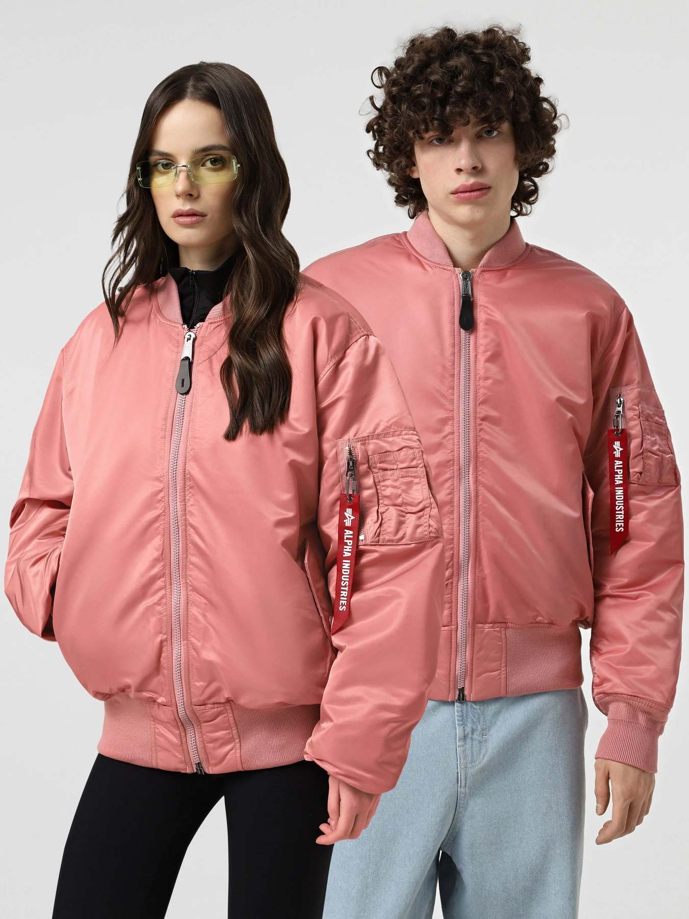 Куртки и дубленки Alpha Industries модель MJM21000C1_652 Куртки и дубленки Alpha Industries модель MJM21000C1_652 Фото
