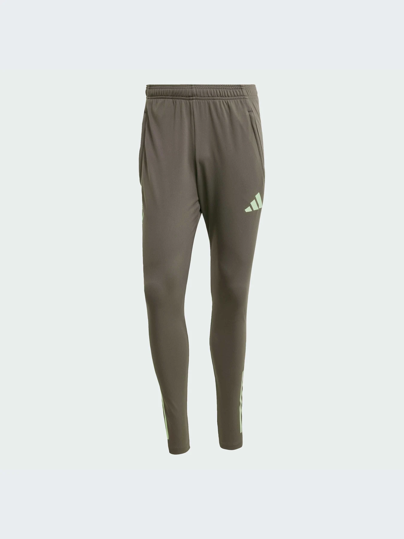Брюки Adidas Tiro модель JP3983-KZ Брюки Adidas Tiro модель JP3983-KZ Фото