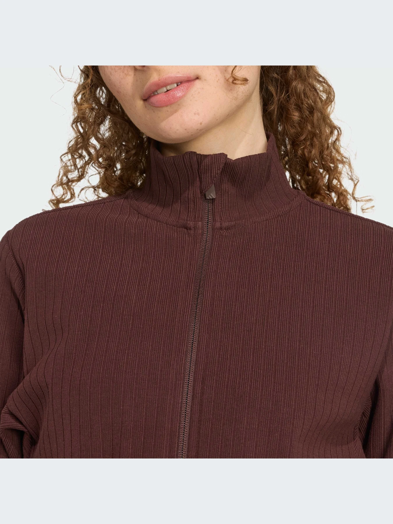 Худи и свитшоты Adidas модель JM5947-KZ Худи и свитшоты Adidas модель JM5947-KZ Фото