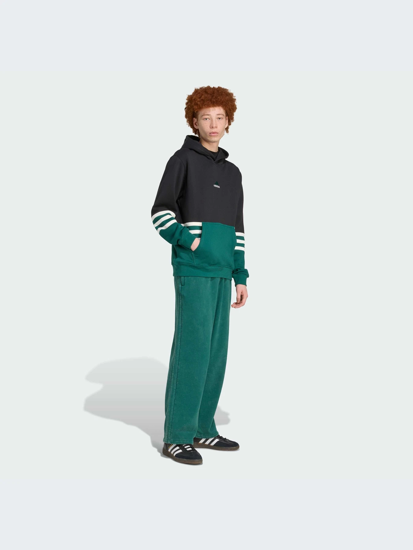 Худи и свитшоты Adidas модель JY2798-KZ Худи и свитшоты Adidas модель JY2798-KZ Фото