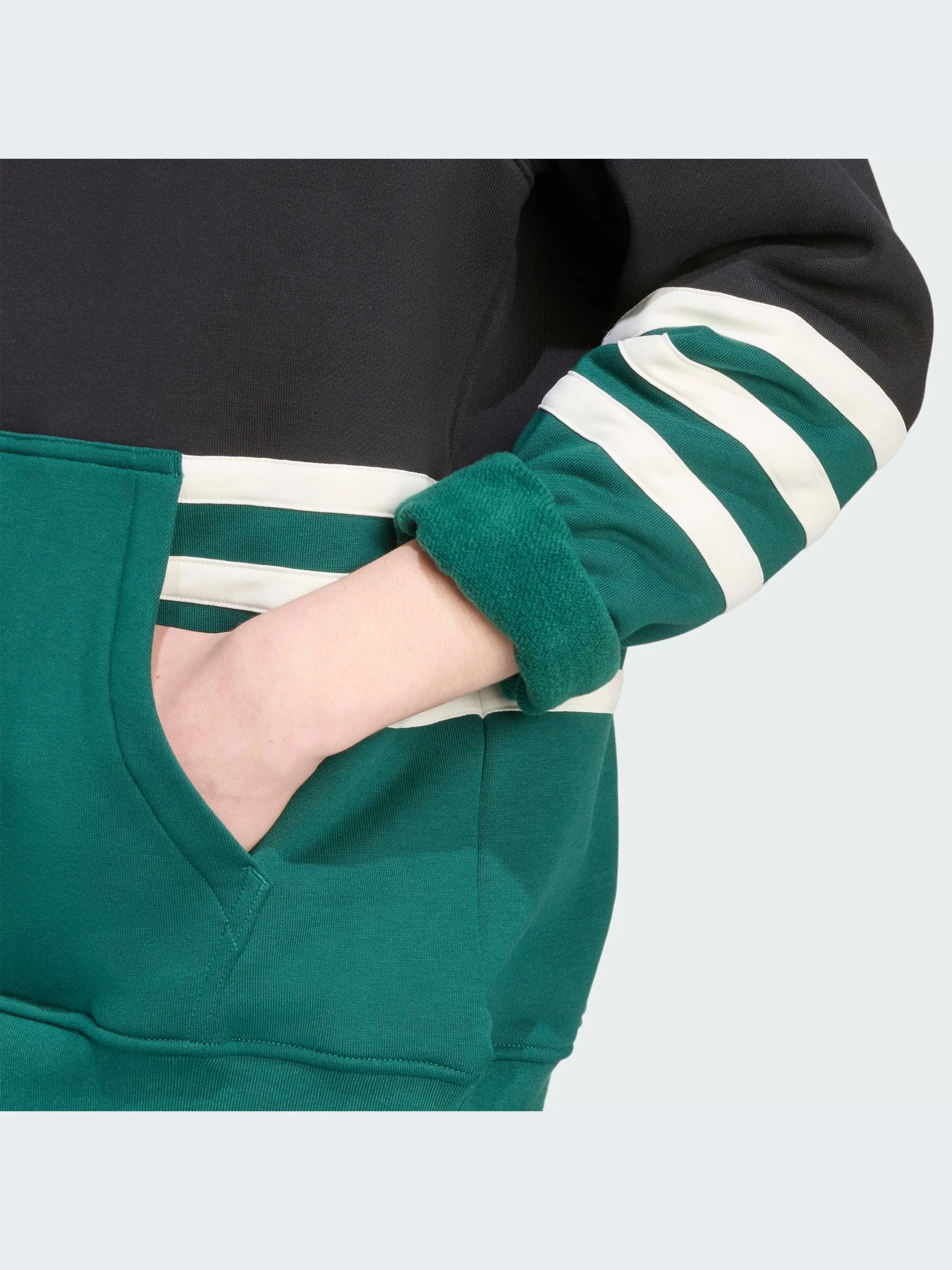 Худи и свитшоты Adidas модель JY2798-KZ Худи и свитшоты Adidas модель JY2798-KZ Фото