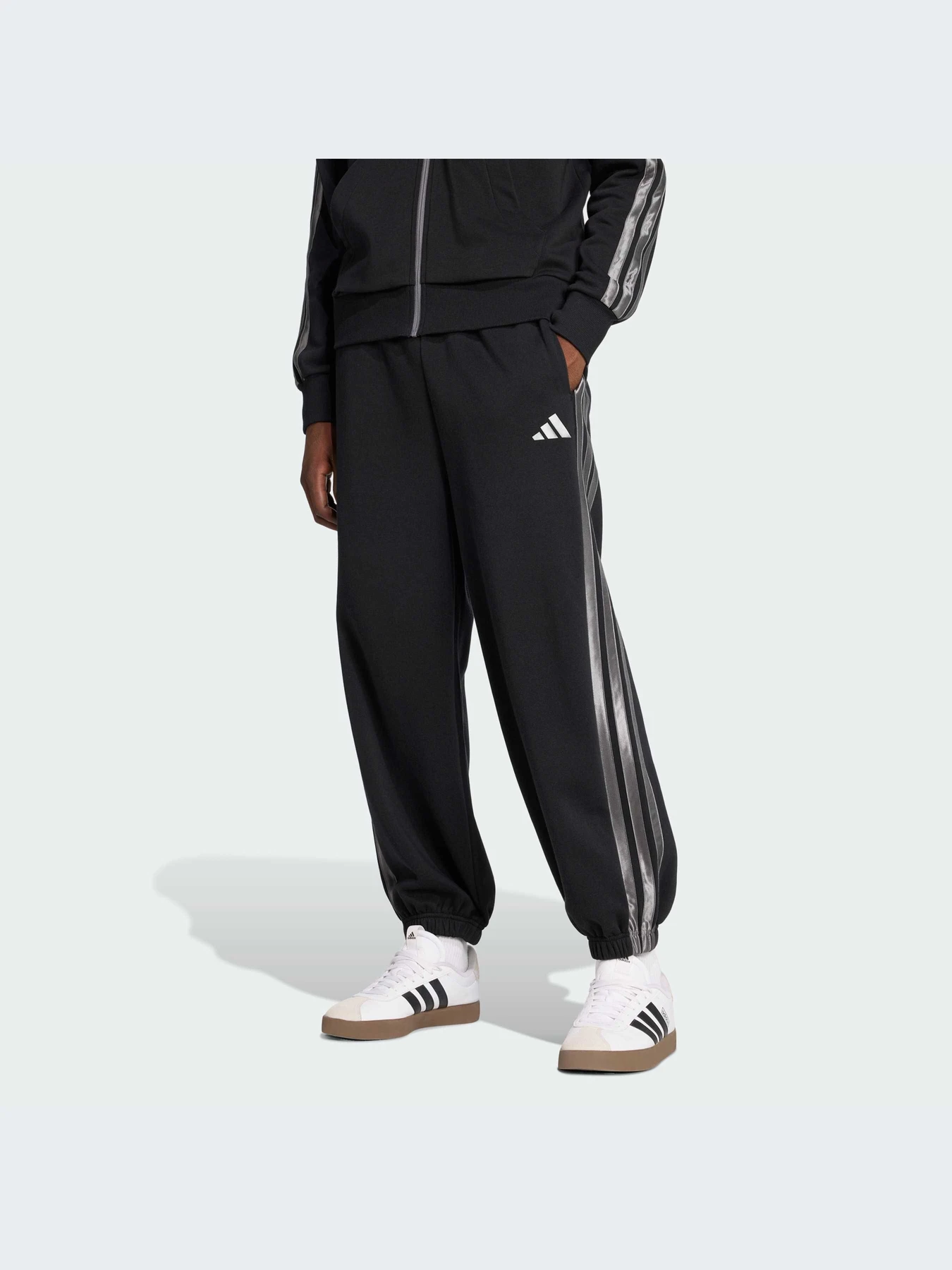 Брюки Adidas модель JM1703-KZ Брюки Adidas модель JM1703-KZ Фото