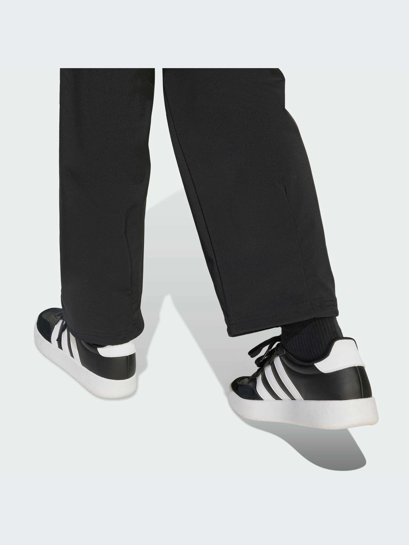Брюки Adidas модель JM1682-KZ Брюки Adidas модель JM1682-KZ Фото