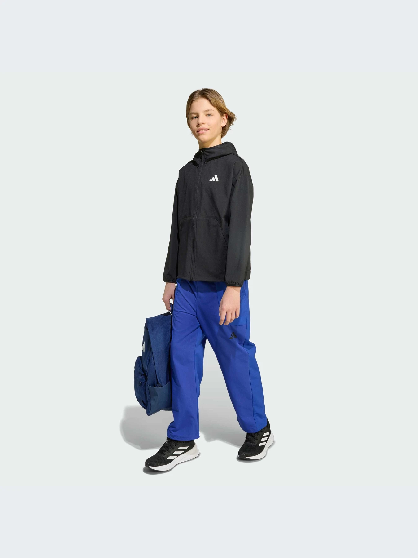 Худи и свитшоты Adidas модель JM1681-KZ Худи и свитшоты Adidas модель JM1681-KZ Фото