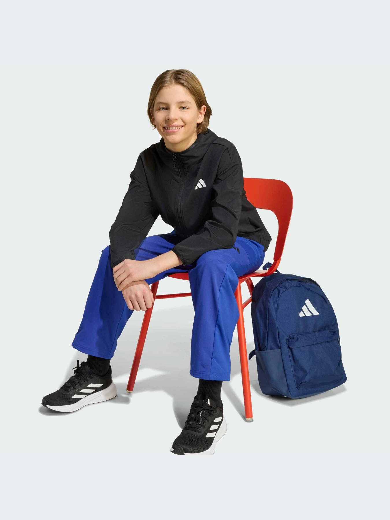 Худи и свитшоты Adidas модель JM1681-KZ Худи и свитшоты Adidas модель JM1681-KZ Фото