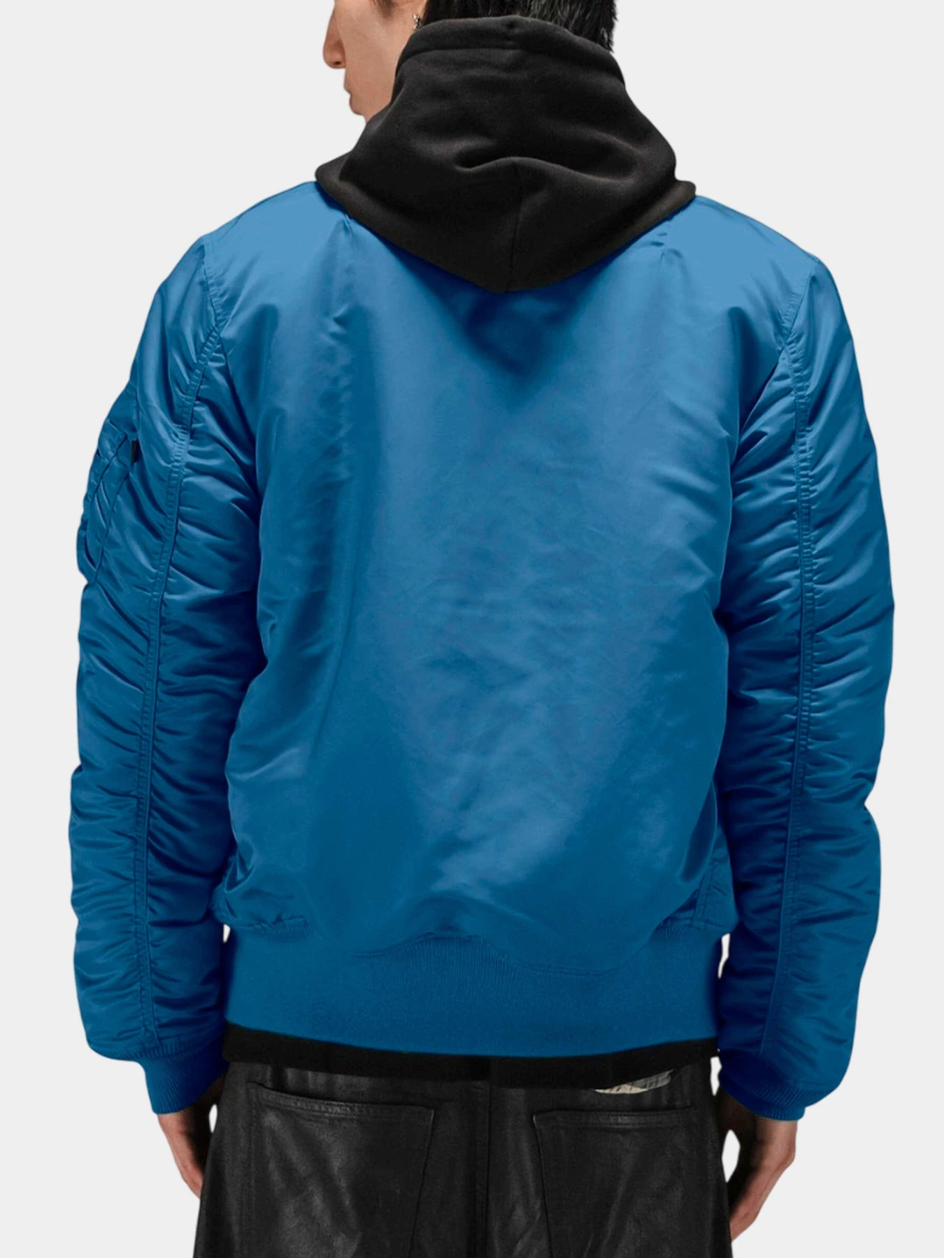 Куртки и дубленки Alpha Industries модель MJM21000C1_474 Куртки и дубленки Alpha Industries модель MJM21000C1_474 Фото