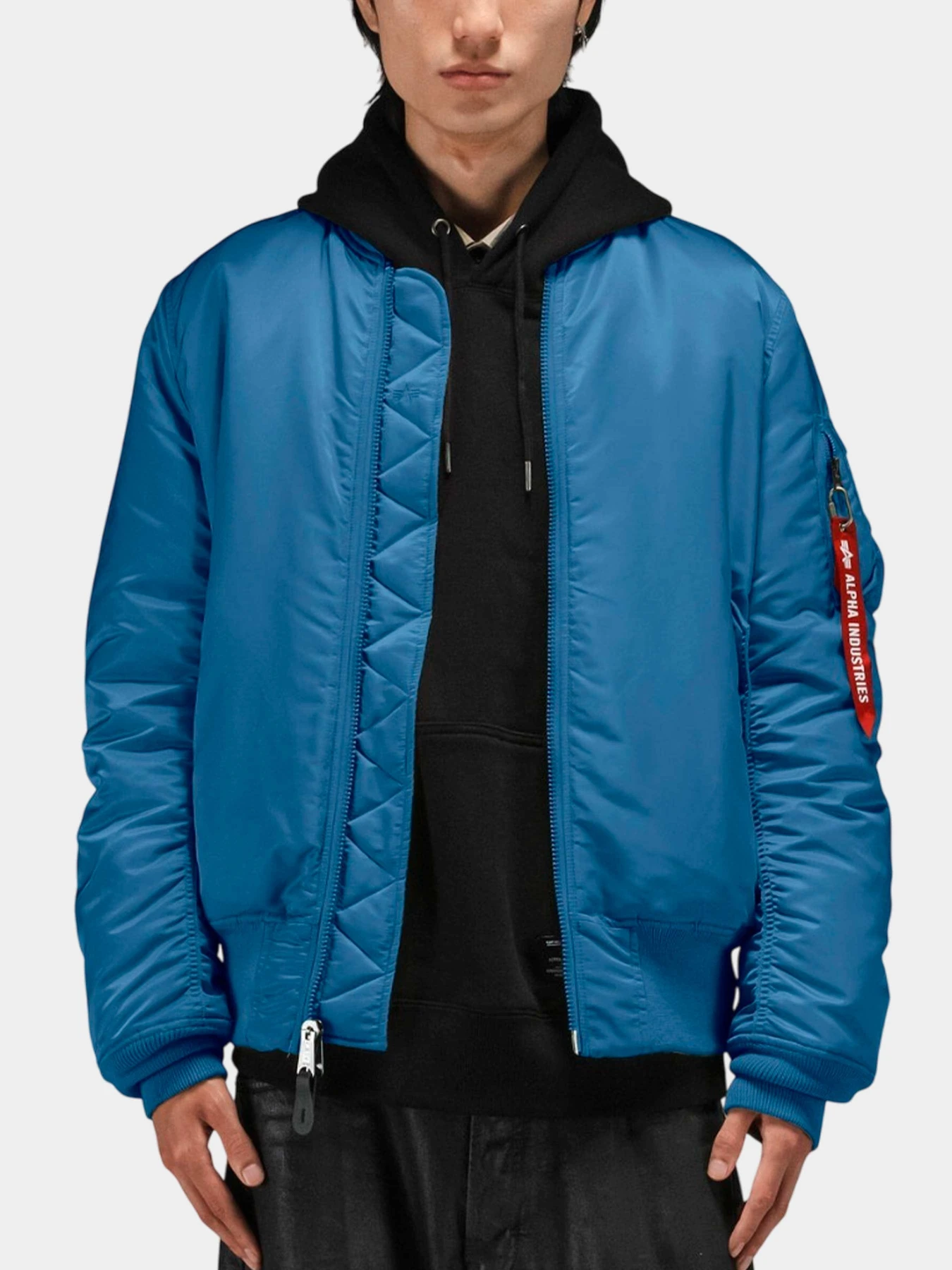 Куртки и дубленки Alpha Industries модель MJM21000C1_474 Куртки и дубленки Alpha Industries модель MJM21000C1_474 Фото