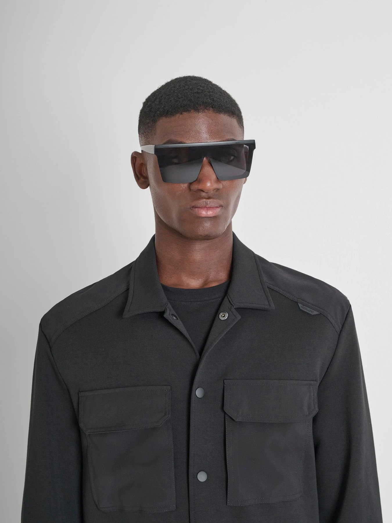 Рубашки Antony Morato модель MMSL00771-FA150168-9000 Фото