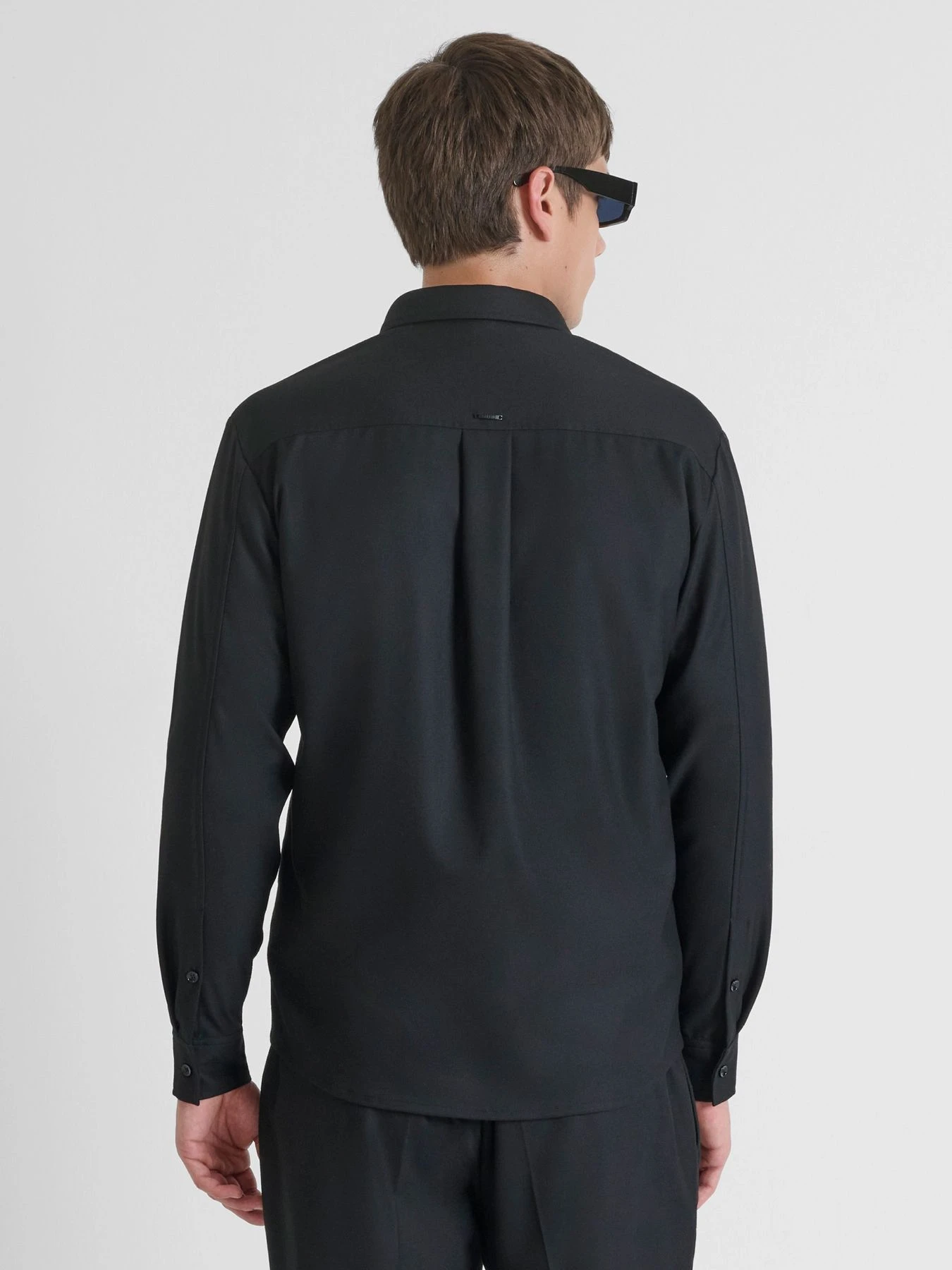 Рубашки Antony Morato модель MMSL00777-FA600285-9000 Фото
