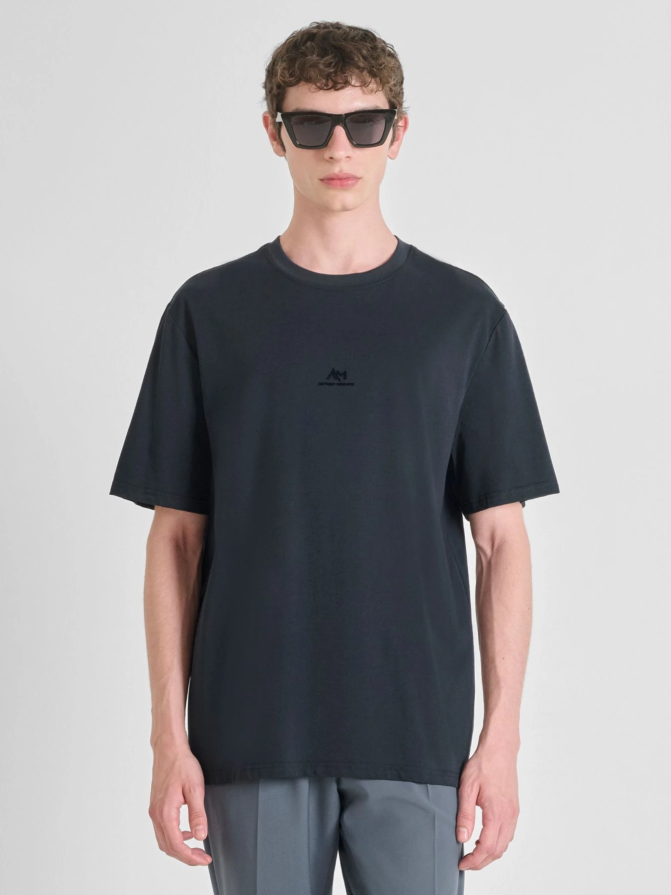 Футболки и поло Antony Morato модель MMKS02549-FA100258-7139 Фото