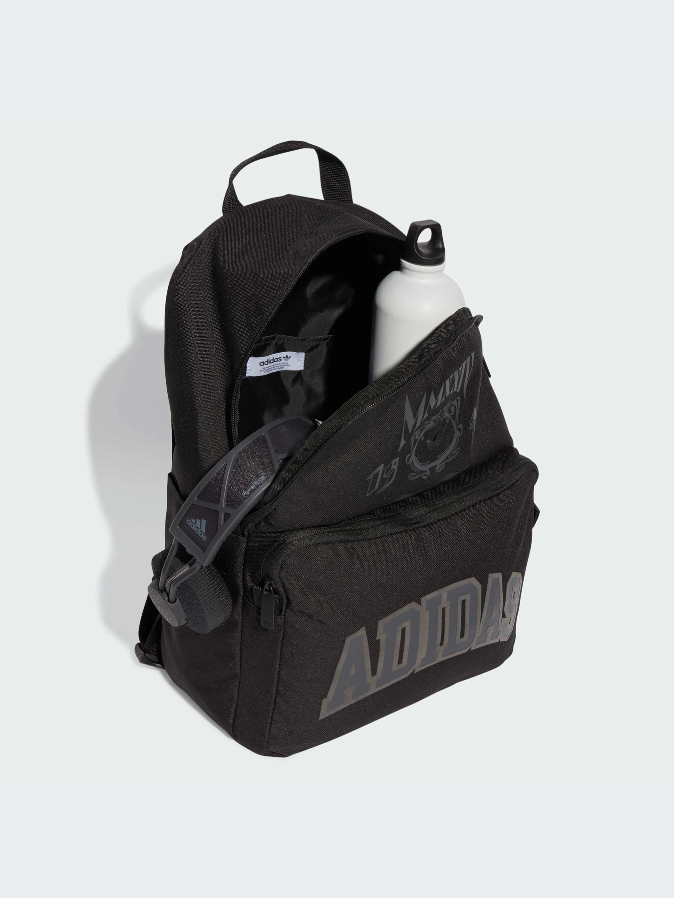 Рюкзаки Adidas Graphics модель IX6832-KZ Рюкзаки Adidas Graphics модель IX6832-KZ Фото