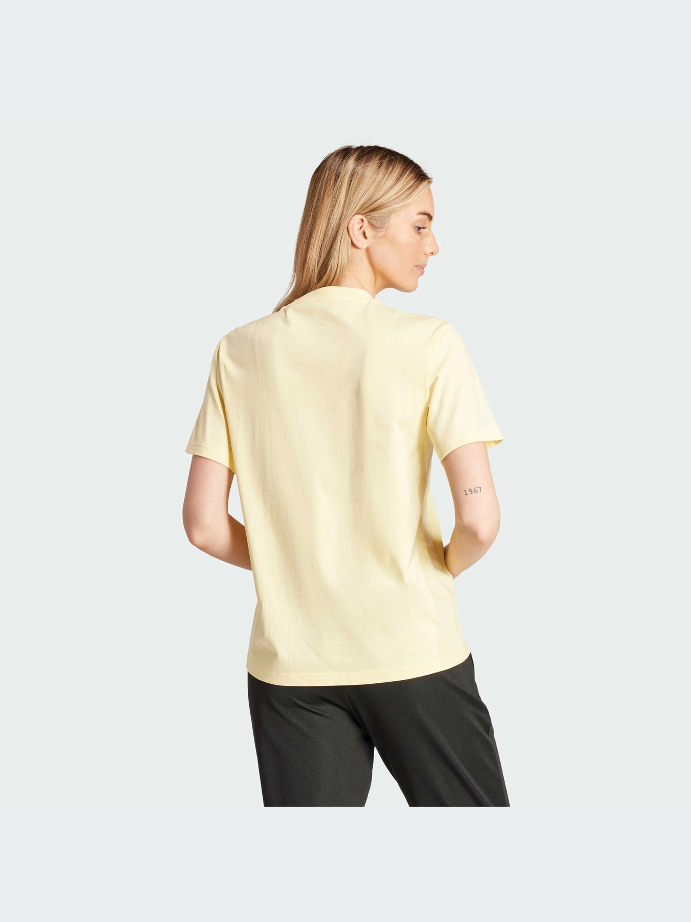 Футболки и поло Adidas модель IX6454-KZ Футболки и поло Adidas модель IX6454-KZ Фото
