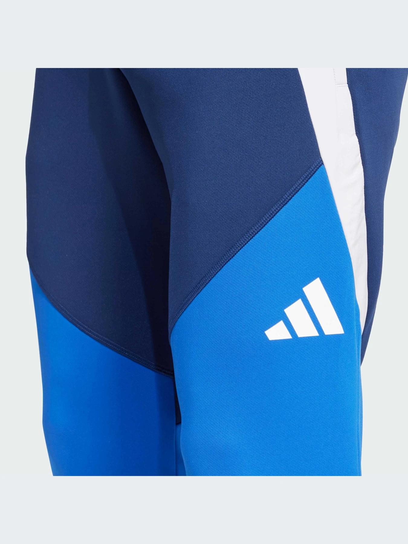 Брюки Adidas Tiro модель IY0124-KZ Брюки Adidas Tiro модель IY0124-KZ Фото