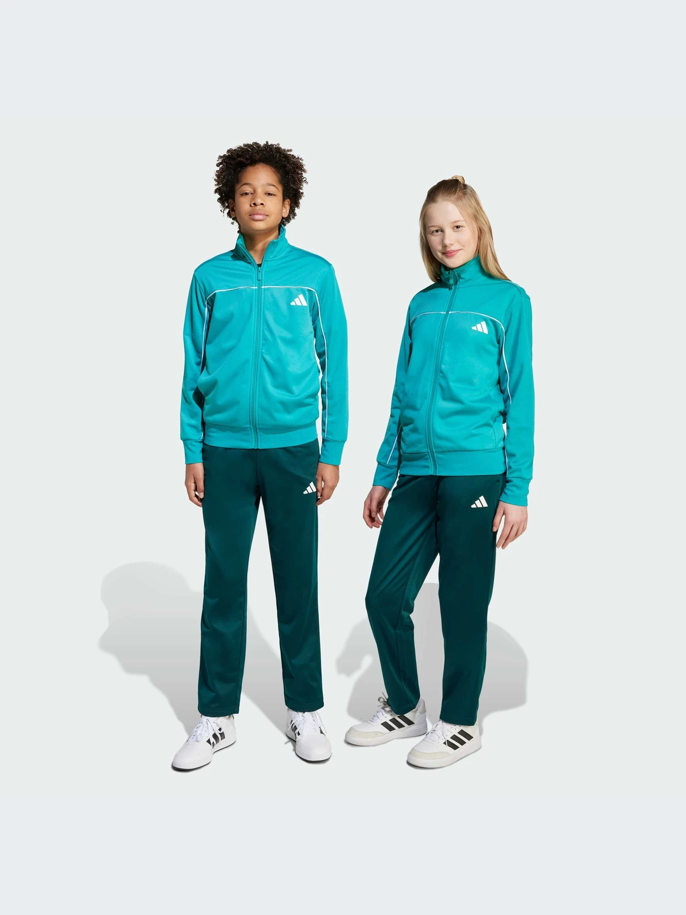 Костюмы Adidas модель JX0206-KZ Костюмы Adidas модель JX0206-KZ Фото