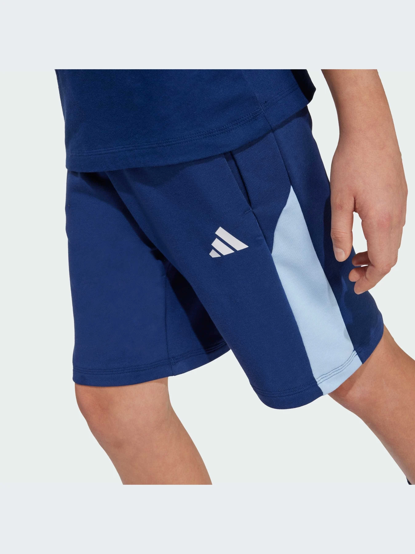 Шорты Adidas модель JI6232-KZ Шорты Adidas модель JI6232-KZ Фото
