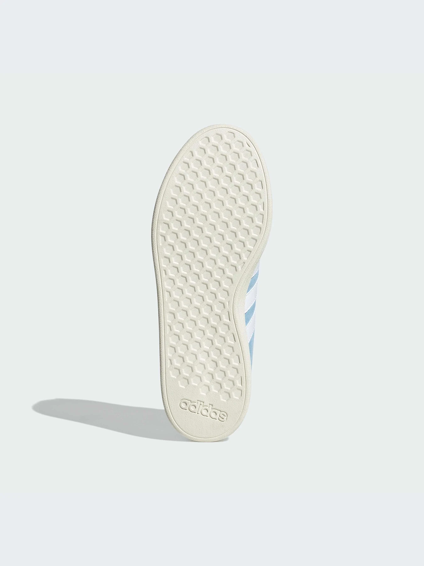 Кроссовки Adidas модель IH6192-KZ Кроссовки Adidas модель IH6192-KZ Фото