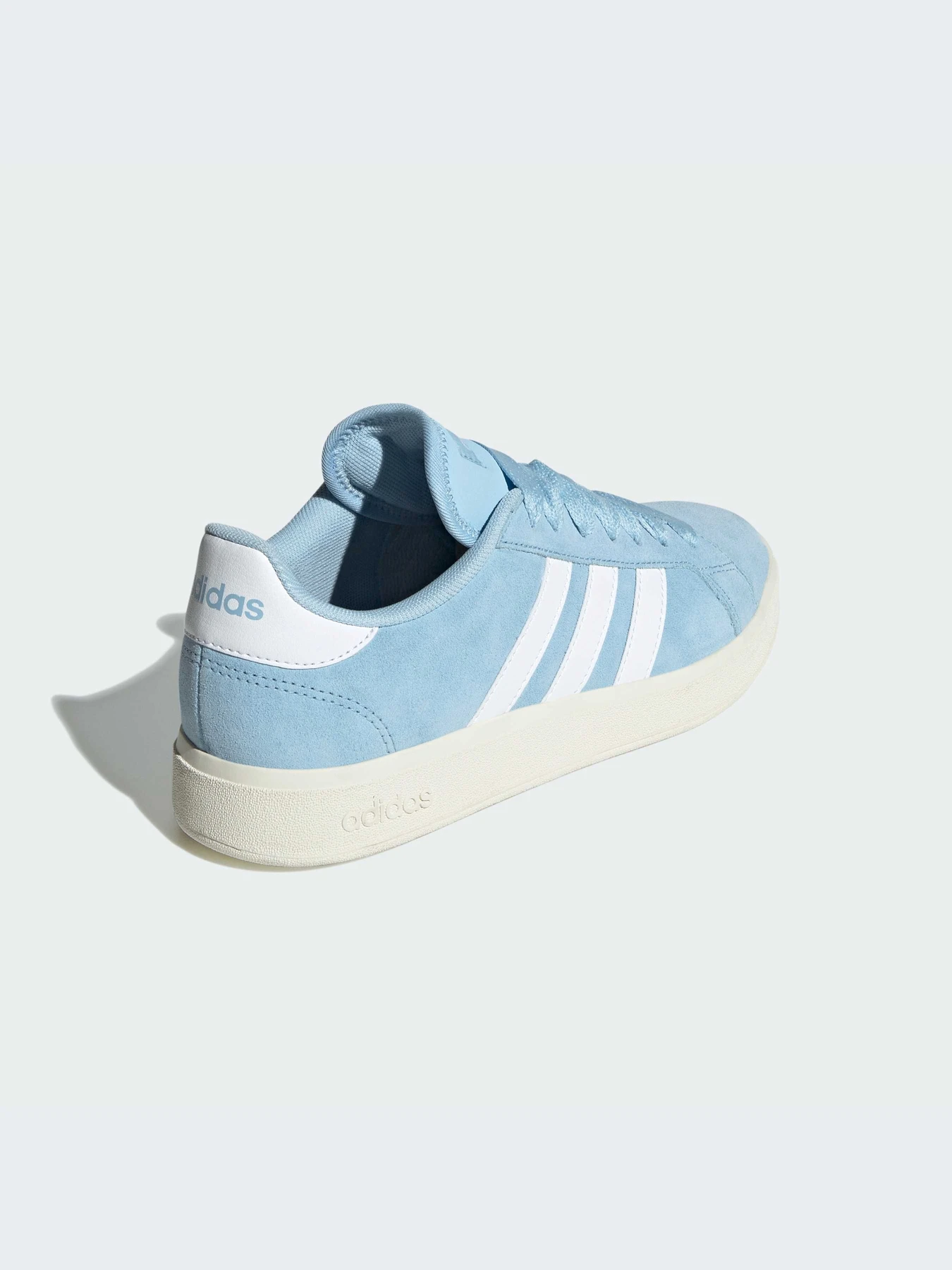 Кроссовки Adidas модель IH6192-KZ Кроссовки Adidas модель IH6192-KZ Фото