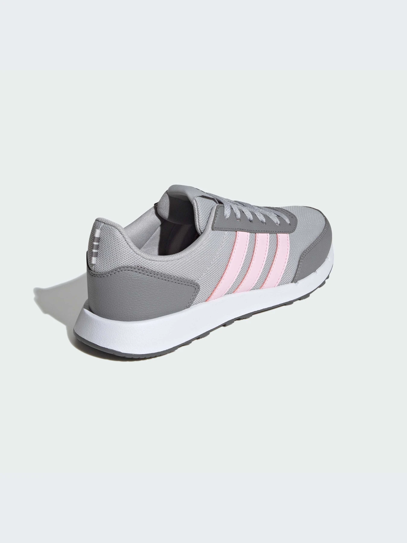 Кроссовки Adidas модель IG6556-KZ Кроссовки Adidas модель IG6556-KZ Фото