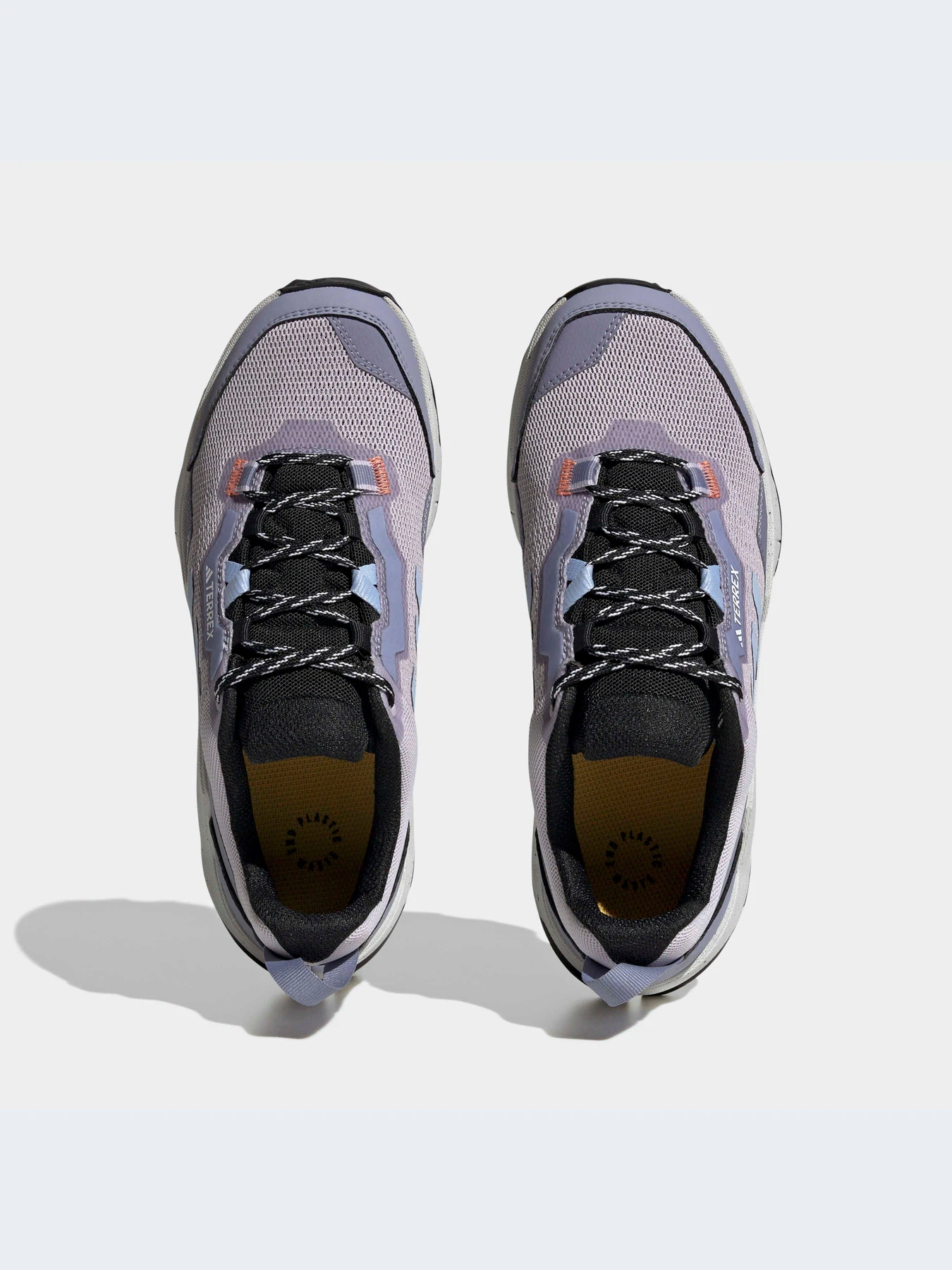 Кроссовки Adidas модель HQ1046-KZ Кроссовки Adidas модель HQ1046-KZ Фото