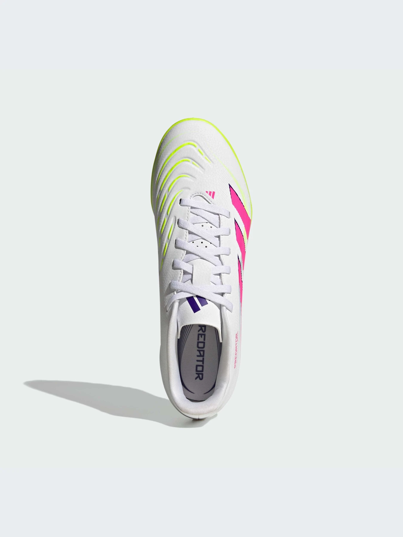 Кроссовки Adidas Predator модель ID3785-KZ Кроссовки Adidas Predator модель ID3785-KZ Фото