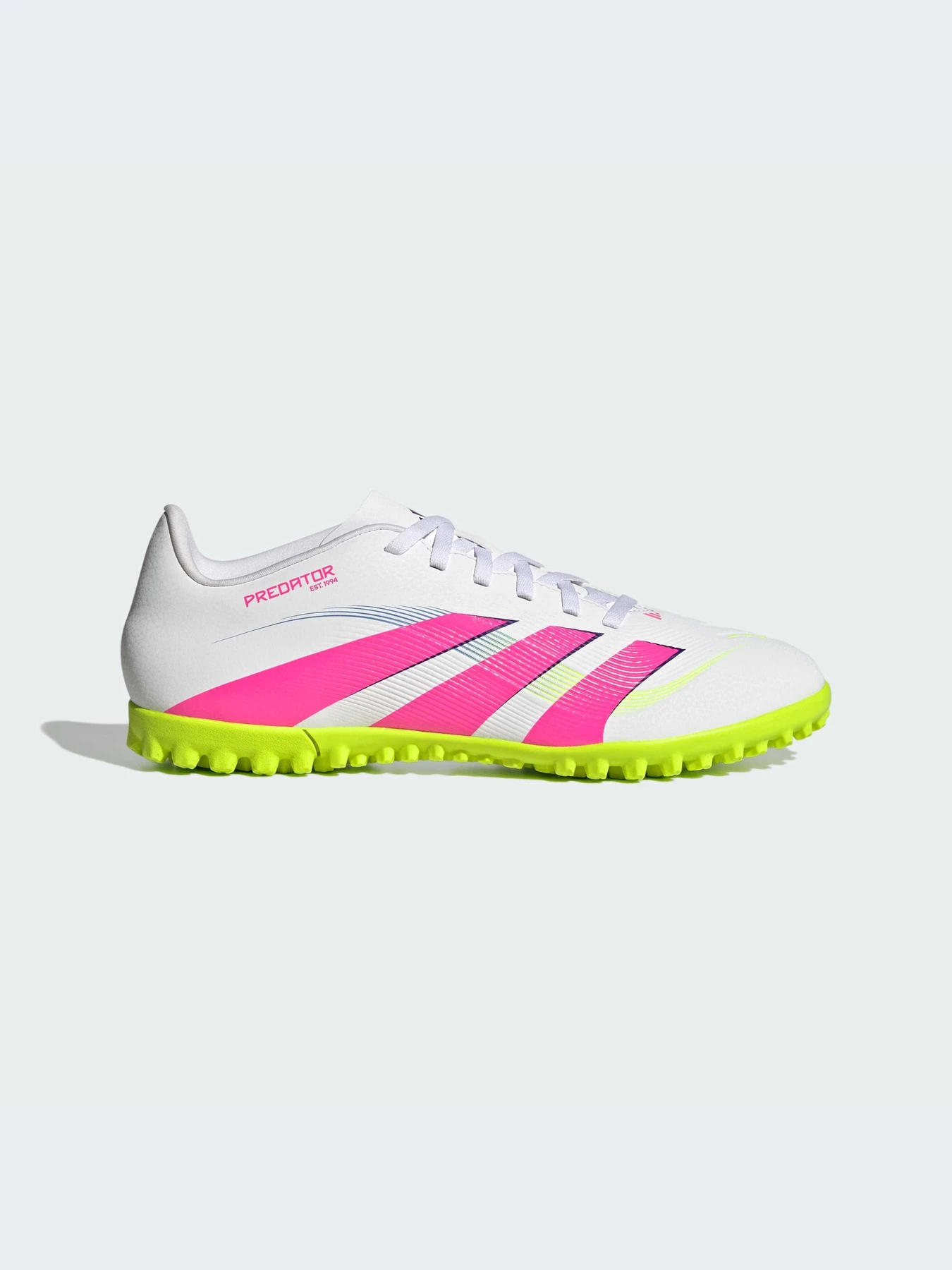 Кроссовки Adidas Predator модель ID3785-KZ Кроссовки Adidas Predator модель ID3785-KZ Фото